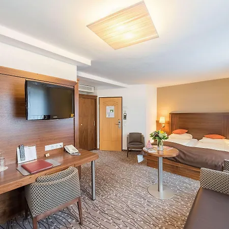 Austria Classic Hoelle Otel