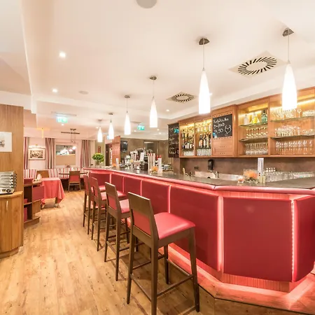 Austria Classic Hoelle Otel