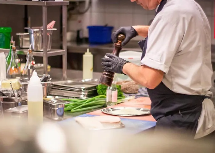 Austria Classic Hoelle 4*