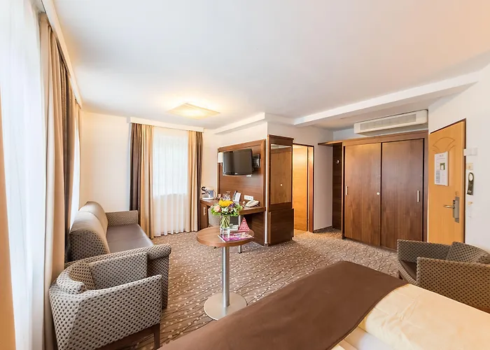 Austria Classic Hoelle 4*