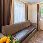 Austria Classic Hoelle 4*